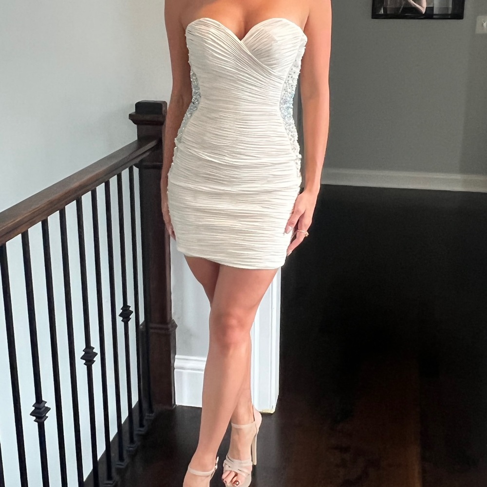 Tony Bowls cream cocktail dress. So soft, great structure. Worn once.